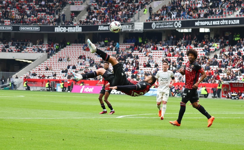 Illustration : "Mercato Nice : Un renfort coché pour cet été vers l'Angleterre ? "