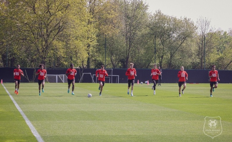 Illustration : "Stade Rennais : Un Rouge et Noir se distingue à l'entraînement "