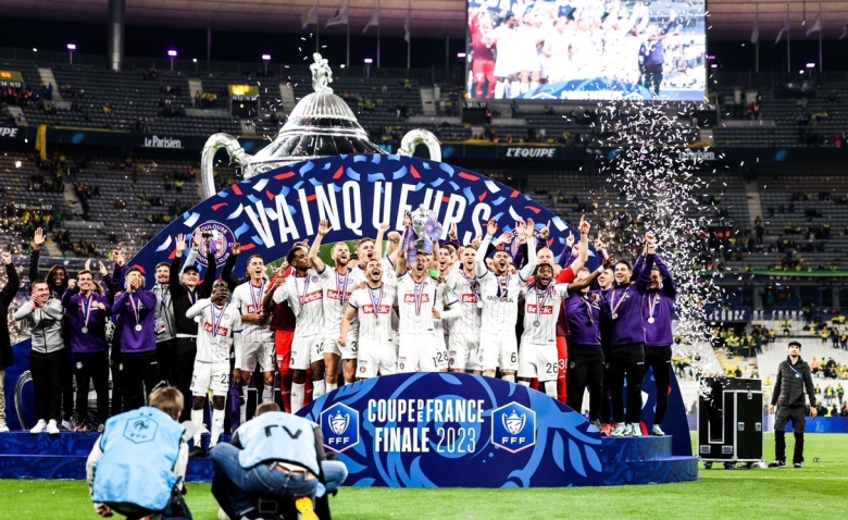 Illustration : "Toulouse FC : Une image passe mal malgré la victoire en finale"