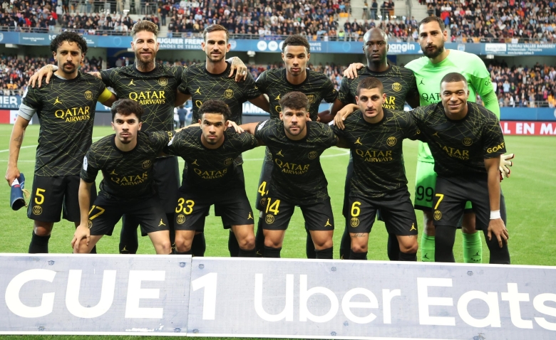 Illustration : "Mercato PSG : Une incohérence de la part de la direction ?"