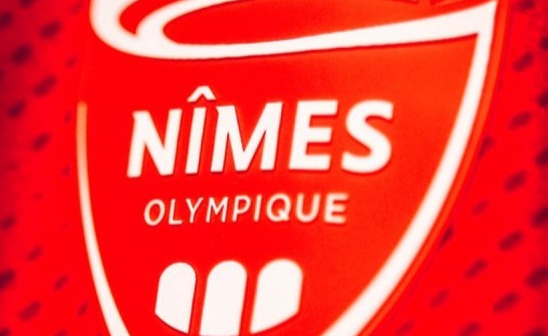 Illustration : "Nîmes Olympique : Rupture totale entre les supporters et le club"