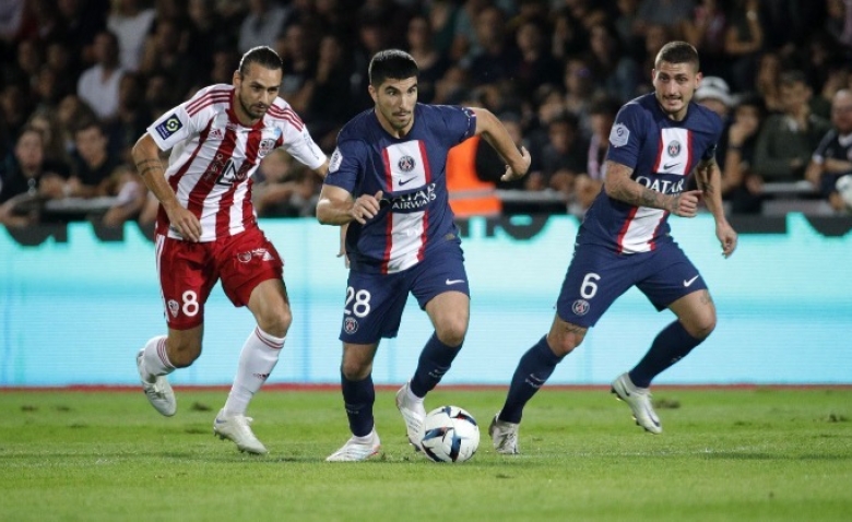 Illustration : "PSG : Un ajustement tactique prévu face à Ajaccio ?"
