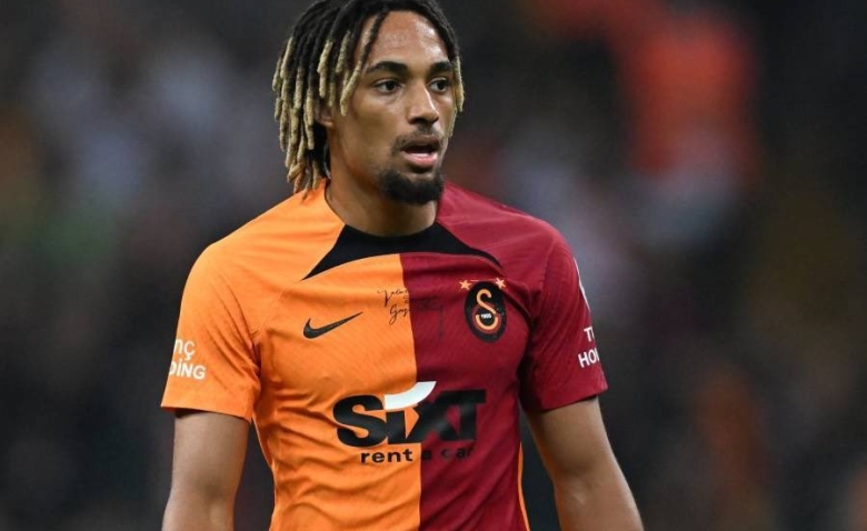 Illustration : "Mercato OL : Le club en concurrence avec Arsenal pour faire signer un latéral "