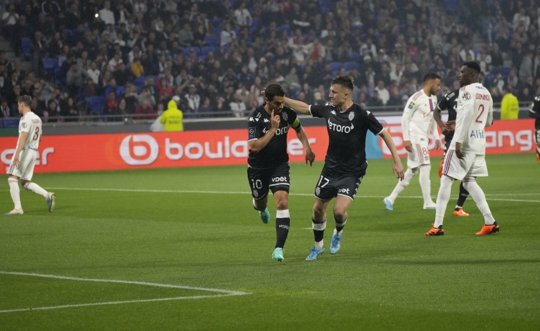 Illustration : "Mercato Monaco : Une décision met en péril la saison prochaine ! "