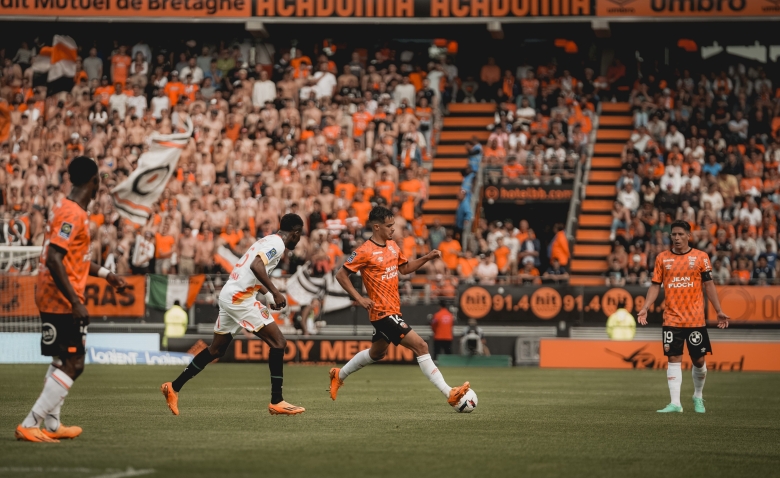 Illustration : "OL : Un joueur proche de rebattre les cartes pour la saison prochaine ?"