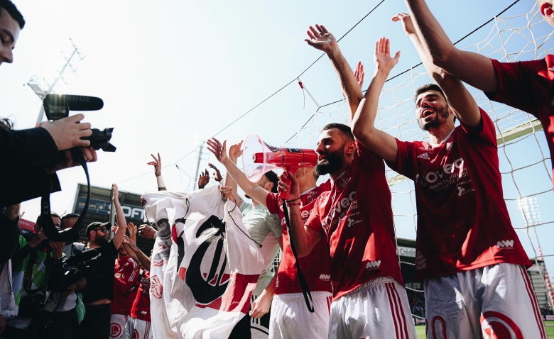 Illustration : "Stade Brestois : Un joueur de Roy bridé au sein de l’effectif ?"