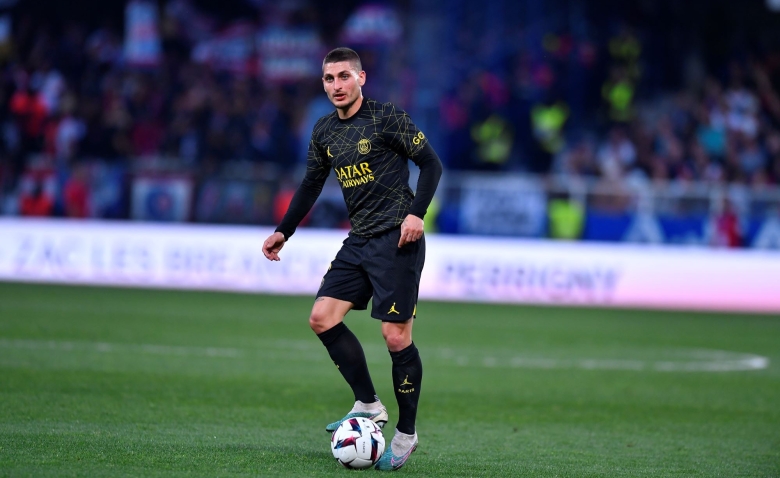 Illustration : "Mercato PSG : Un départ profitable semble se profiler"