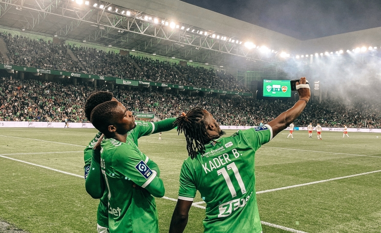 Illustration : "ASSE : Les Verts font encore parler chez leurs concurrents ! "