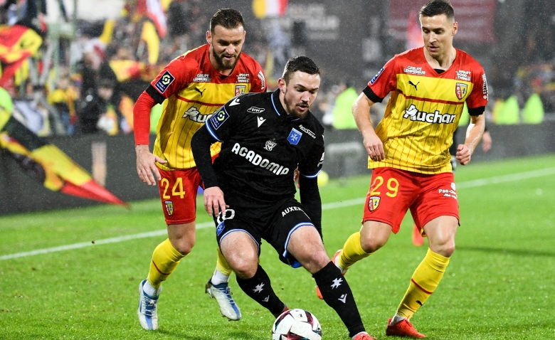 Illustration : "Mercato Lens : Un nouveau lensois dans le viseur d'un géant d'Europe !"