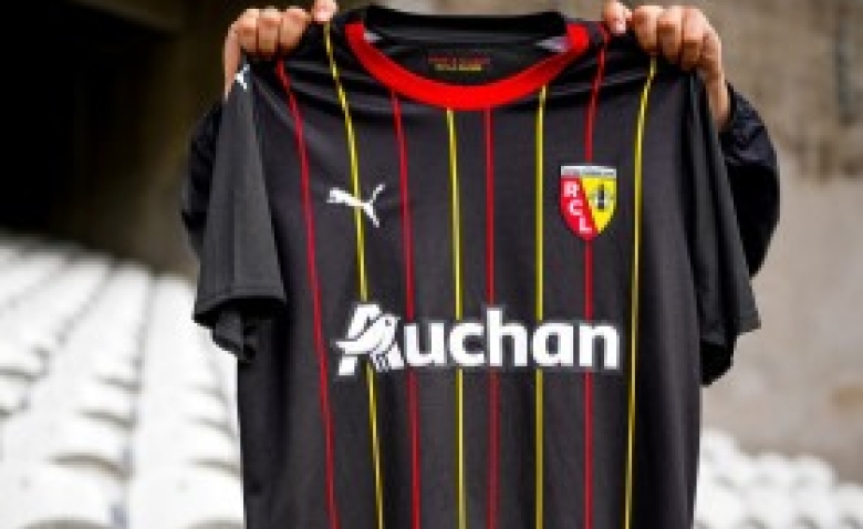 Illustration : "Mercato Lens : Bonne nouvelle à propos d’une recrue estivale !"