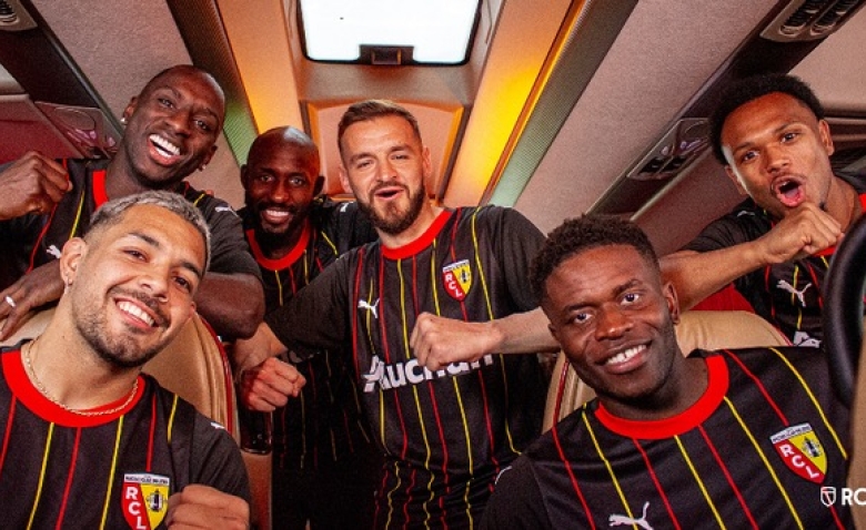 Illustration : "Mercato Lens : Un joueur courtisé n'a pas encore fait un choix sur son avenir "