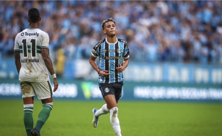 Illustration : "Mercato Monaco : L'arrivée d'un nouvel offensif est imminente !"