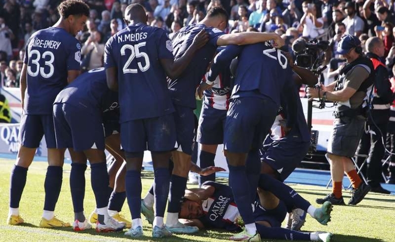 Illustration : "Mercato PSG : Un point de chute prestigieux pour un indésirable !"