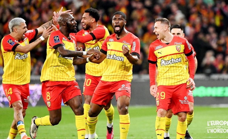 Illustration : "Mercato Lens : Un départ majeur en passe d'être officialisé ? "