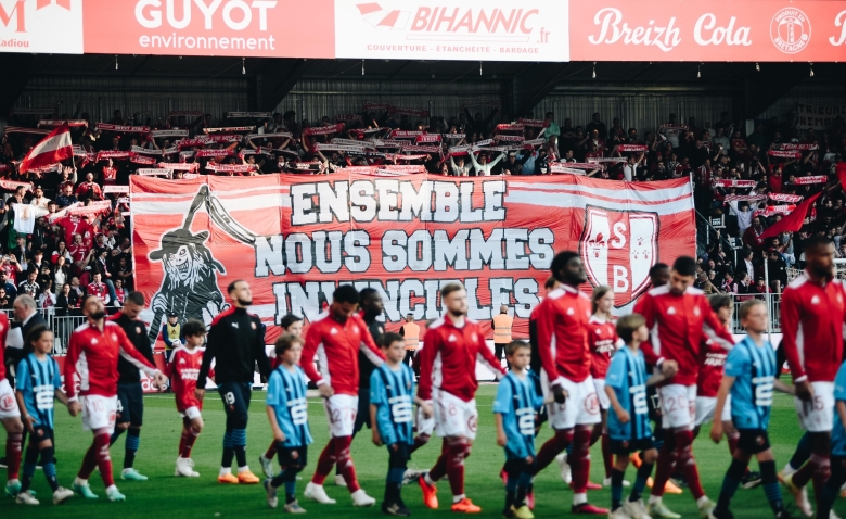 Illustration : "Mercato Brest : Un important bénéfice bientôt enregistré par le club ?"