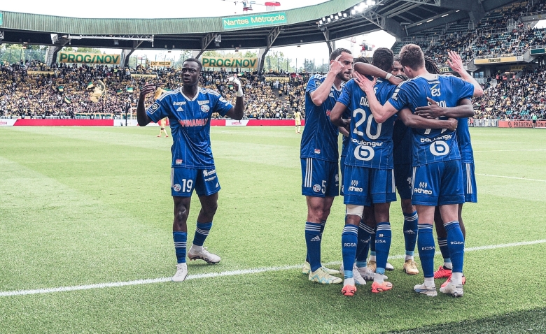 Illustration : "Mercato Strasbourg : Une déclaration rassurante pour un joueur majeur de l'effectif"