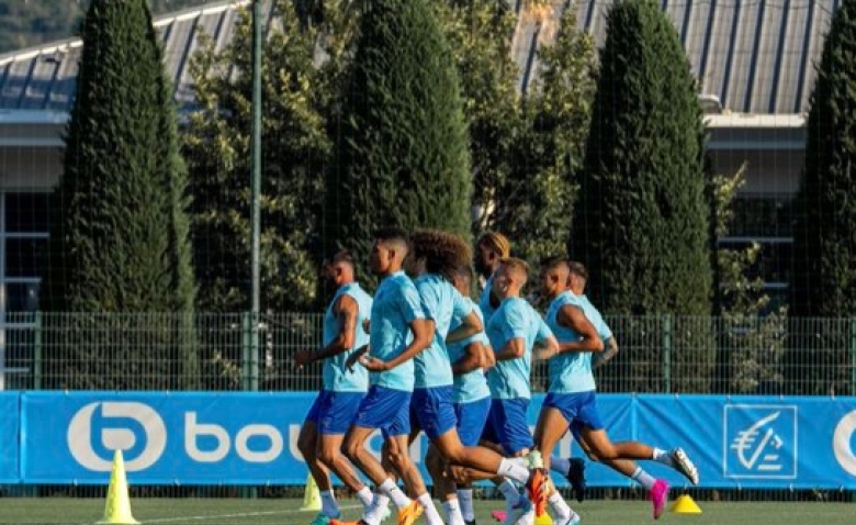 Illustration : "Mercato OM : Une signature surprise sur le front de l'attaque ! "