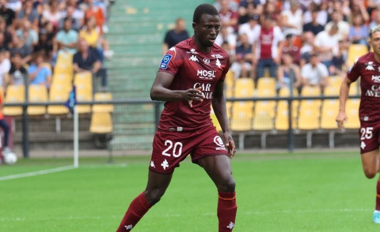 Illustration : "Mercato Metz : Le nouveau club d'un Grenat déjà révélé !"