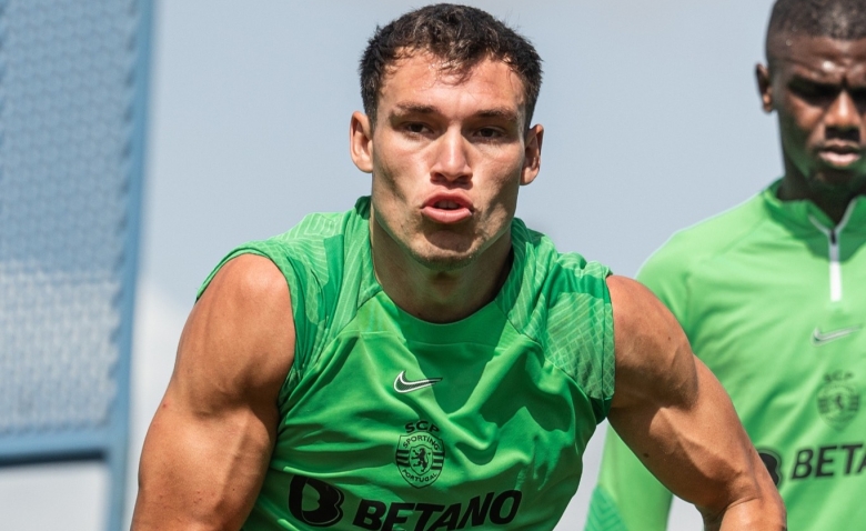 Illustration : "Mercato PSG : Une recrue d'avenir prend la parole et évoque ses objectifs dans la capitale"