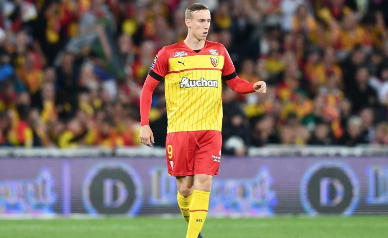 Illustration : "Mercato Lens : Une porte de sortie trouvée cet été pour ce flop ?"