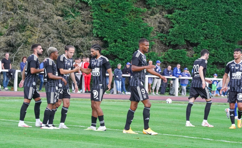Illustration : "Mercato Brest : Un départ très surprenant à venir ? "