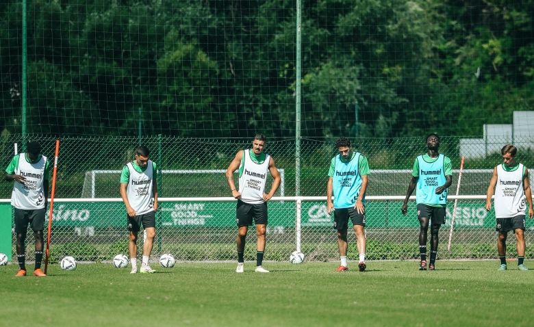 Illustration : "ASSE : Plusieurs ajustements pour le premier match de la saison ?  "