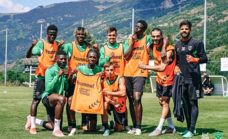 Illustration : "Mercato ASSE : Un départ irrefusable après une offre record ?"