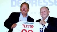 Illustration : "OL : John Textor à nouveau la cible de critiques ouvertes"
