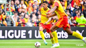 Illustration : RC Lens : Vidéo - Le superbe but de Sotoca contre Manchester United