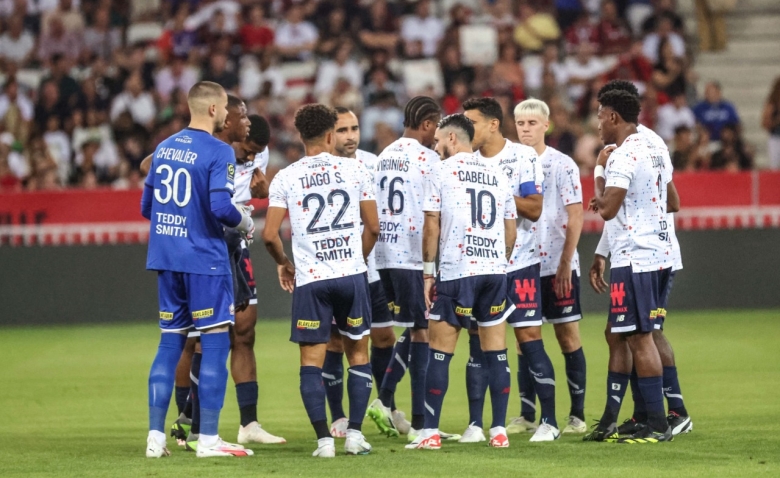 Illustration : "OGC Nice - LOSC : Aiglons et Dogues se neutralisent"