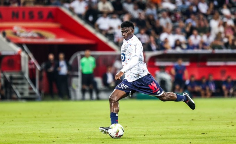 Illustration : "Mercato LOSC : Un joueur sur le départ ?"