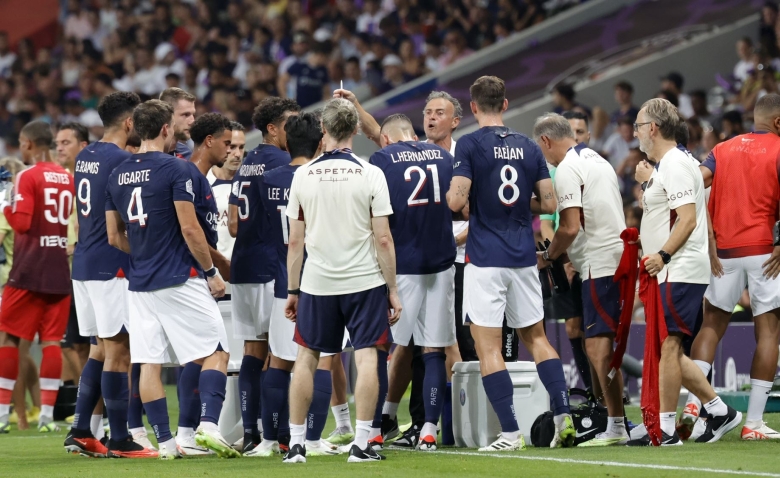 Illustration : "Mercato PSG : Première offre refusée par un poids lourd européen"