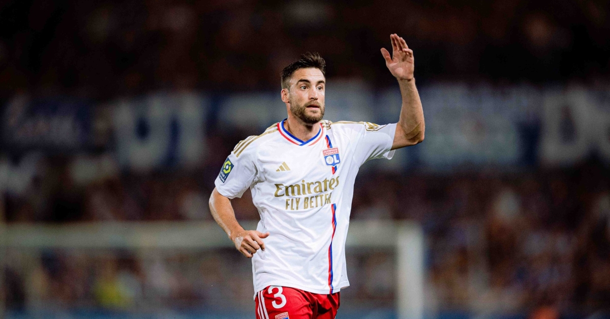 Mercato OL : Un Lyonnais convoité à l'étranger devrait rester !