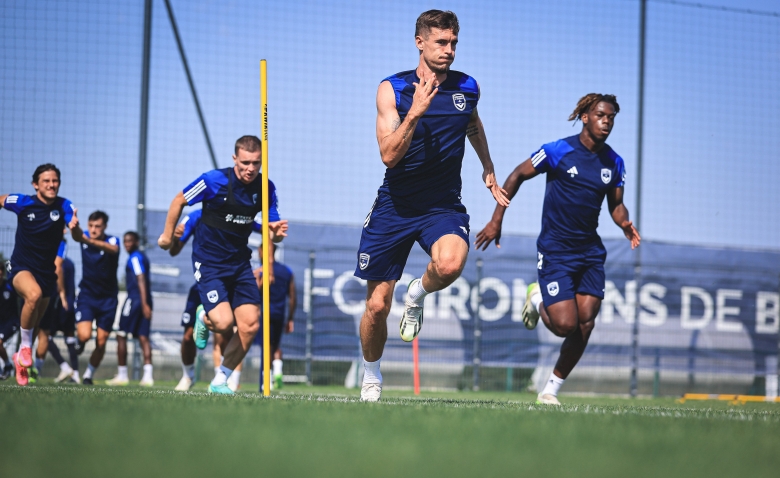 Illustration : "Mercato Bordeaux : Les Girondins bouclent un nouveau départ souhaité par le joueur"