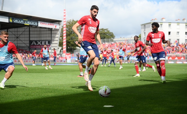 Illustration : "Stade Brestois : Roy prend une décision saluée par ses joueurs ! "