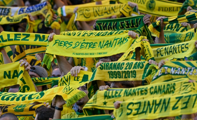 Illustration : "FC Nantes : Le public nantais cible de grands éloges !"