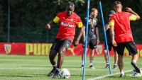 Illustration : "RC Lens : Un coup dur aux lourdes conséquences contre Metz !"