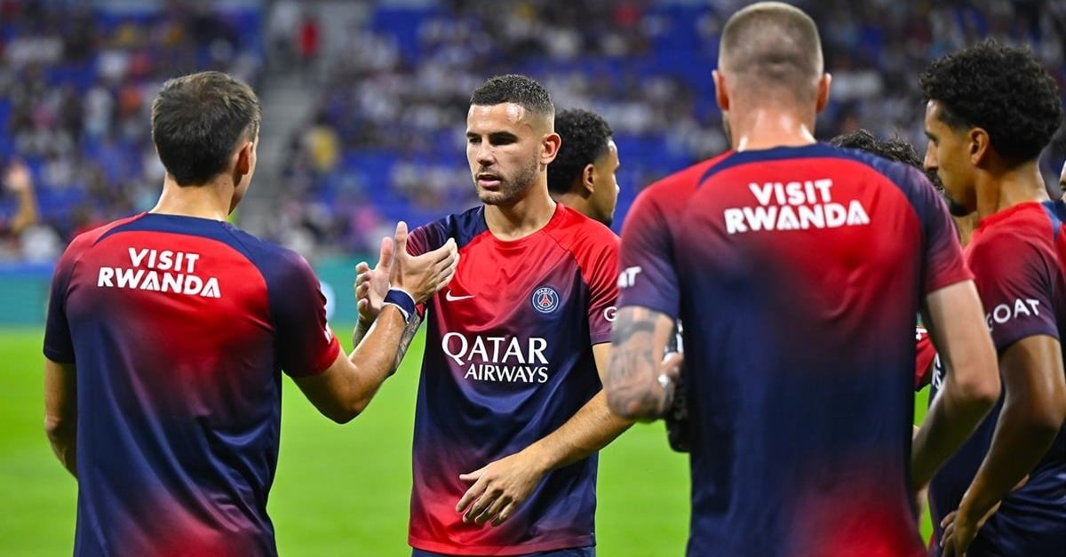 Mercato PSG : Incroyable revirement de situation pour un joueur sur le départ !