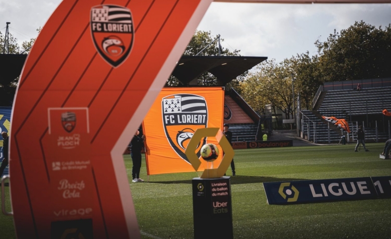 Illustration : "Mercato Lorient : Les Merlus bouclent un transfert de choix pour une pépite"