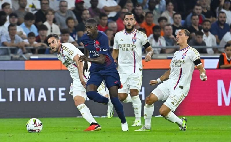 Illustration : "PSG : Un joueur se distingue positivement avant le retour à la compétition !"