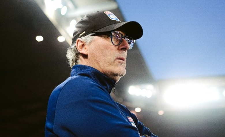 Illustration : "Mercato OL : Un coup dur vécu par Textor durant cette trêve "
