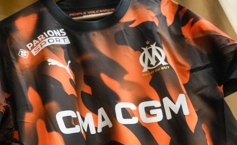 Illustration : "OM : Un indice laissé vers un changement radical ?"