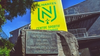Illustration : "Mercato FC Nantes : Une nouvelle signature acquise chez un concurrent !"