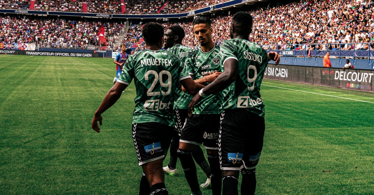 Mercato ASSE : Une vente inattendue annoncée par les Stéphanois !