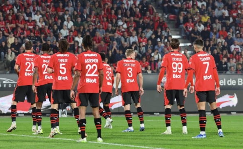 Illustration : "Stade Rennais : Un discours contradictoire énoncé après la défaite contre le PSG "