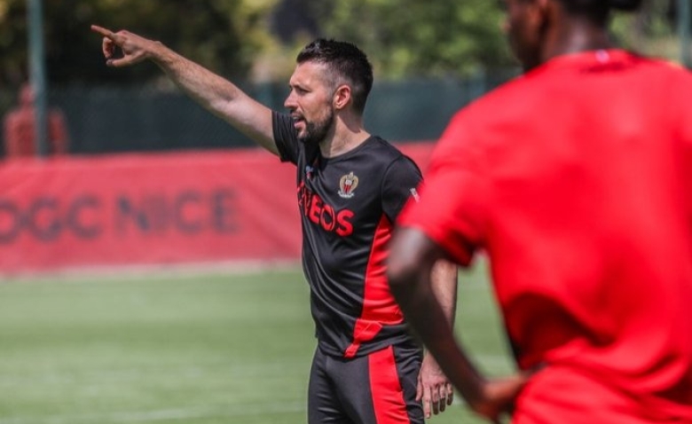 Illustration : "OGC Nice : Une décision risquée expliqué par le club !"