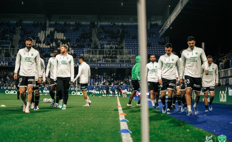 Illustration : "ASSE : Un recrutement tombé à l'eau dévoilé avant le début de la Coupe de France"