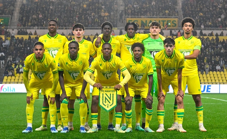 Illustration : "FC Nantes : Un paradoxe inquiétant pour les Nantais !"