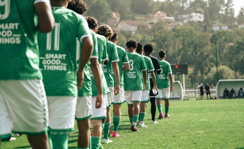Illustration : "ASSE : Un ancien joueur particulièrement ambitieux pour l'avenir des Verts !"