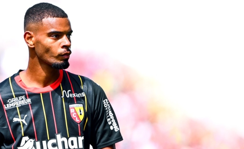Illustration : "RC Lens : Frank Haise évoque un choix fort consenti dans son onze de départ !"